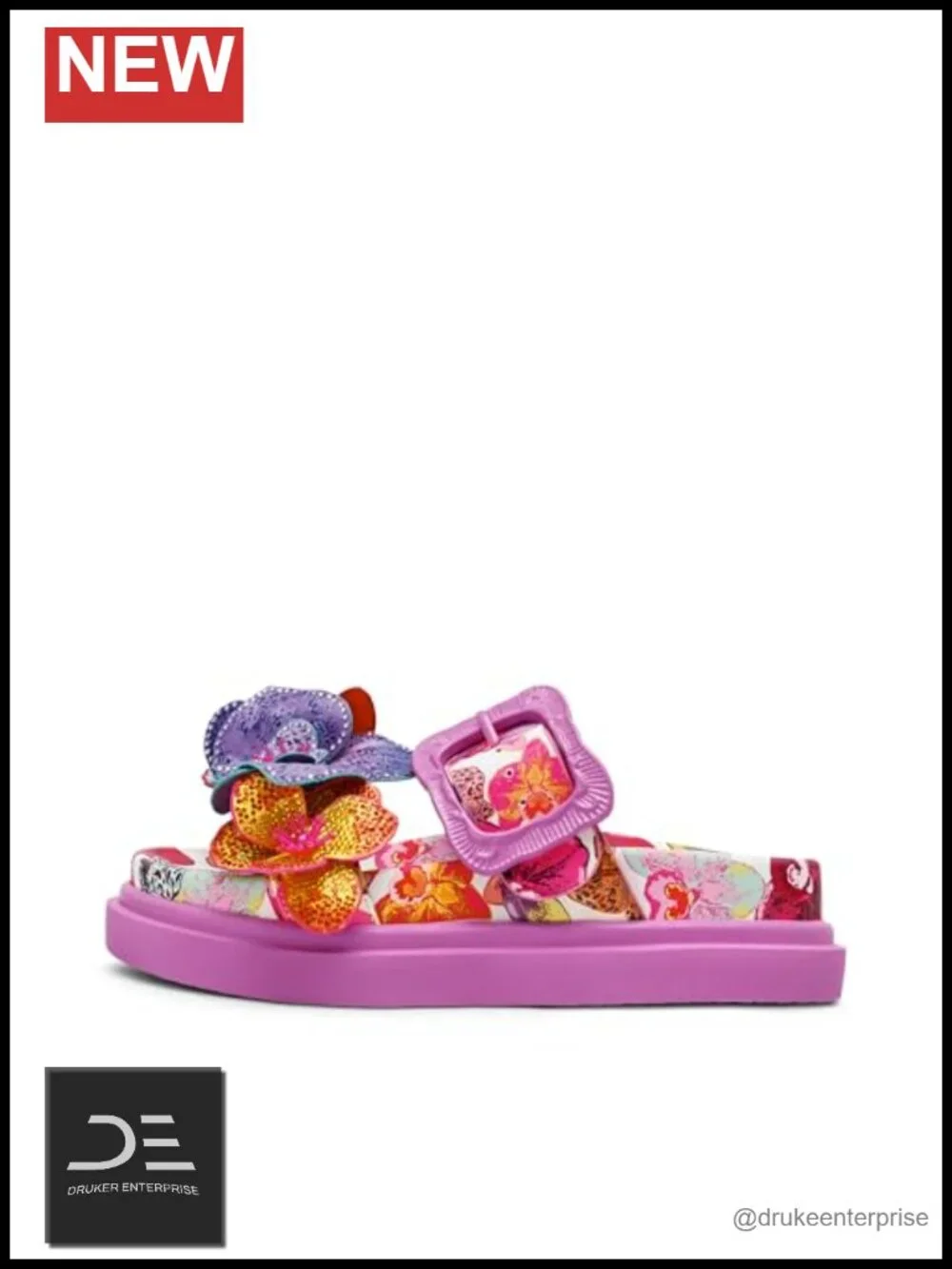 Betsey Johnson Lorayne Slide Sandals Platform Heel